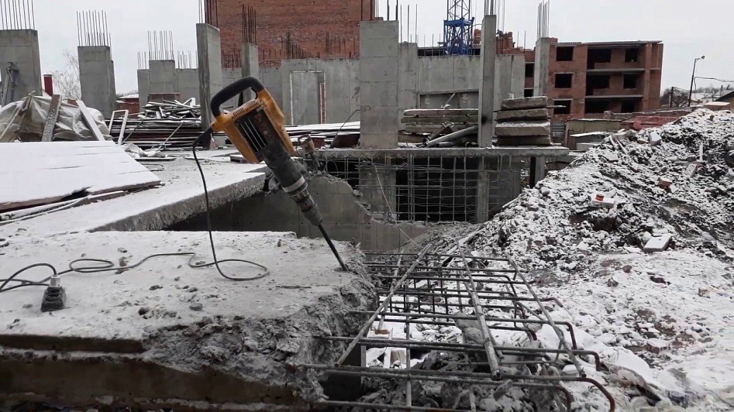 Демонтаж бетонных перекрытий в Санкт-Петербурге